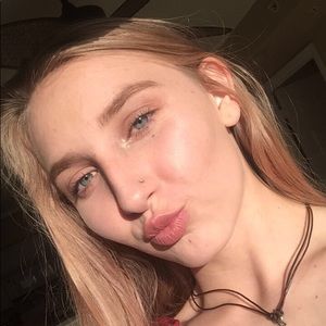 Meet your Posher, Rae